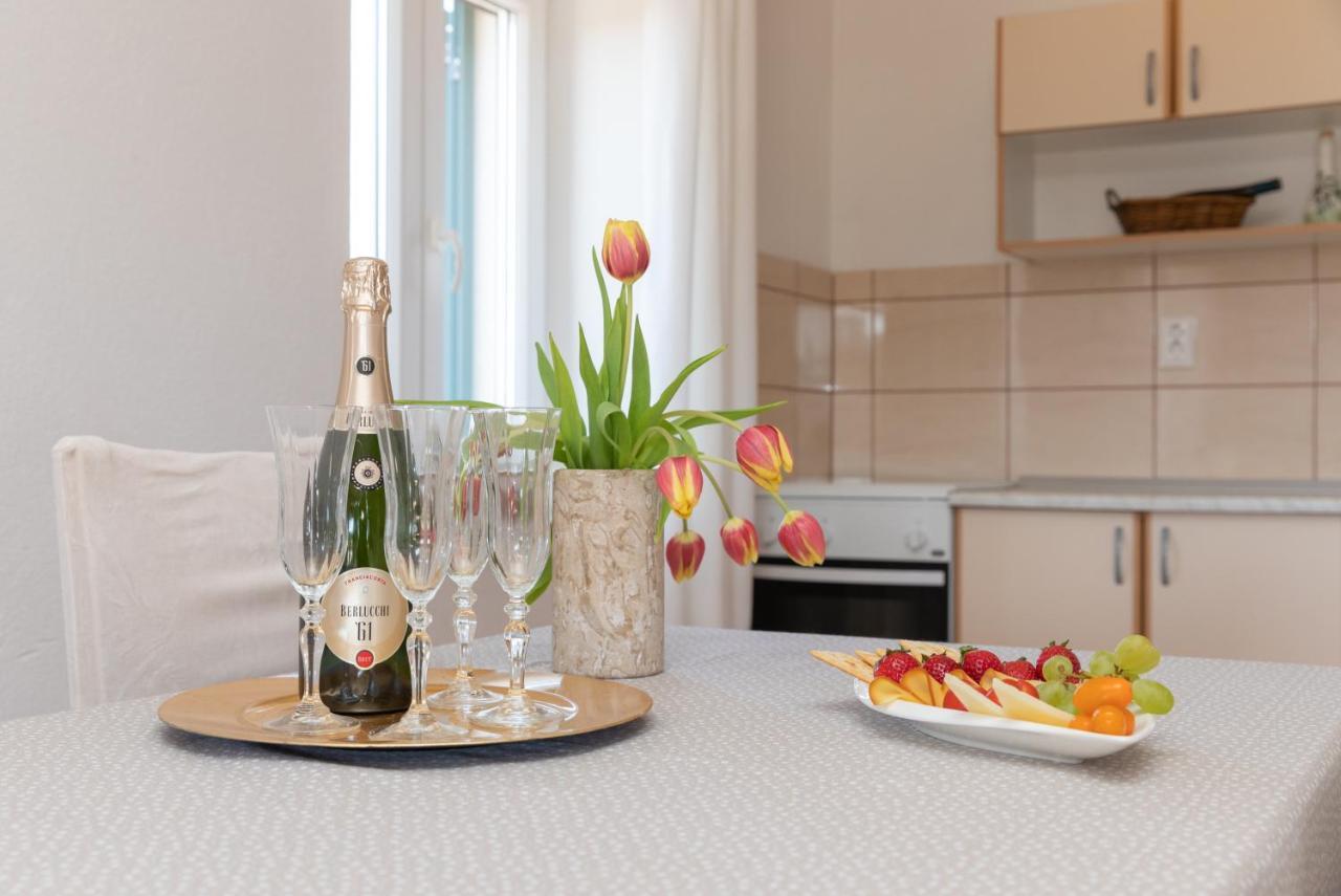 Marina Holiday Home Postira Εξωτερικό φωτογραφία