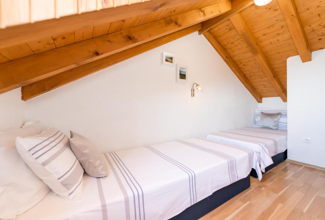 Marina Holiday Home Postira Εξωτερικό φωτογραφία